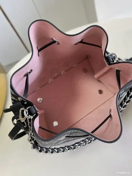 Frstbag ru VUITTON BELLA LOUIS 0530